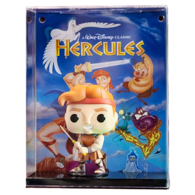 Célébrez l'héroïsme d'Hercule avec cette Funko Pop! exclusive le représentant prêt au combat, accompagnée de la jaquette VHS originale du film.